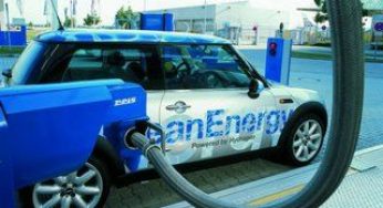 Auto idrogeno: progetto autostrada in Galles