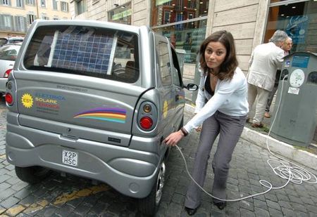 auto elettriche sicurezza