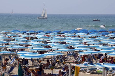 Balneazione lungo la costa