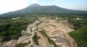 Rifiuti: discarica nella riserva naturale del Vesuvio