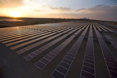 fotovoltaico pannelli solari aeroporto san jose