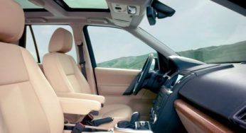 Riciclaggio: bottiglie di plastica diventano rivestimenti per auto