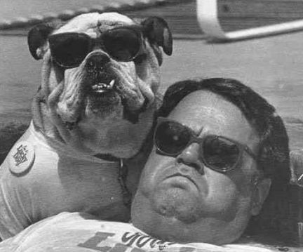 Somiglianza tra cane e padrone.