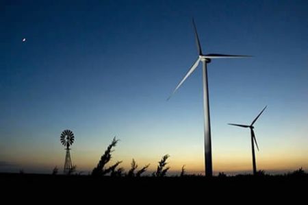L'energia eolica coprirà un decimo dei consumi entro il 2020