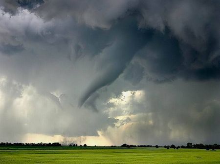 inquinamento ambientale fenomeni meteo violenti