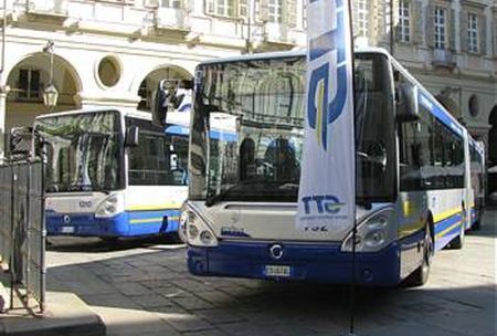 mobilita sostenibile autobus stop and start