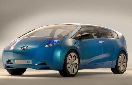 auto-ibride-vendite-giappone-prius