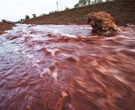 disastro ambientale ungheria aiuto unione europea