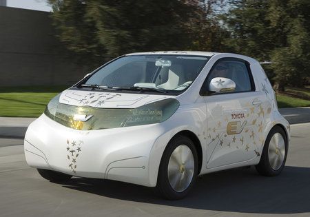 auto-elettriche-toyota-cauta