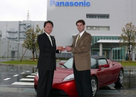 Panasonic effettua importante investimento in Tesla