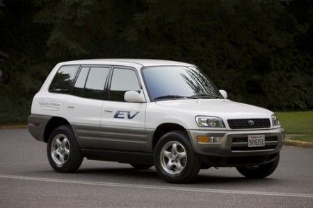 RAV4-EV battery-electric vehicle (BEV), Portland, Oregon