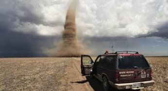 Clima e fenomeni meteorologici spettacolari: al via i documentari Tornado Road