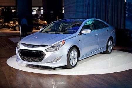 auto-ibride-nuova-hyundai-2013