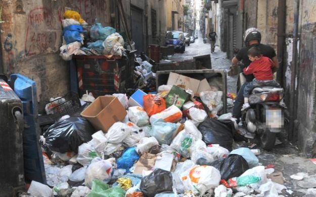 rifiuti-napoli-svezia rifiuti napoli svezia