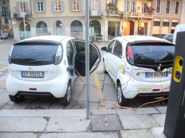 Colonnine_auto_elettriche Colonnine_auto_elettriche