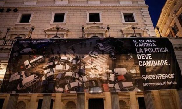 cambiamenti-climatici-greenpeace-palazzo-chigi cambiamenti climatici greenpeace palazzo chigi