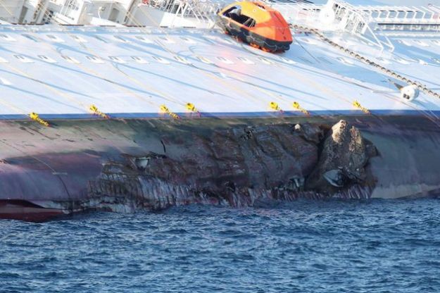 nave costa concordia svuotamento cisterne