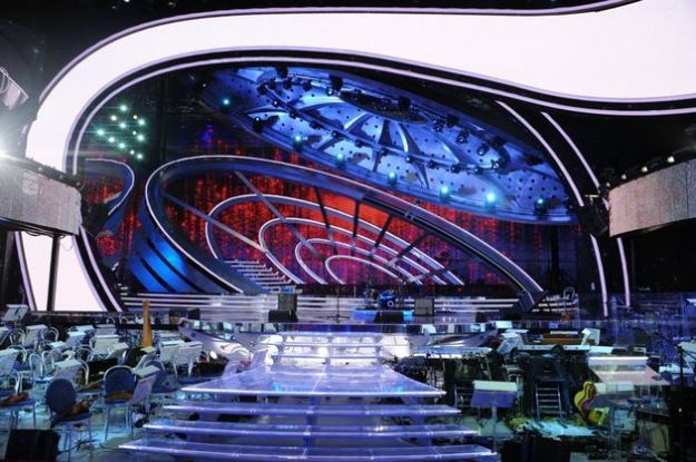 Sanremo 2012 - Il palco del 61esimo Festival della canzone italiana sanremo 2012 palcoscenico fiori