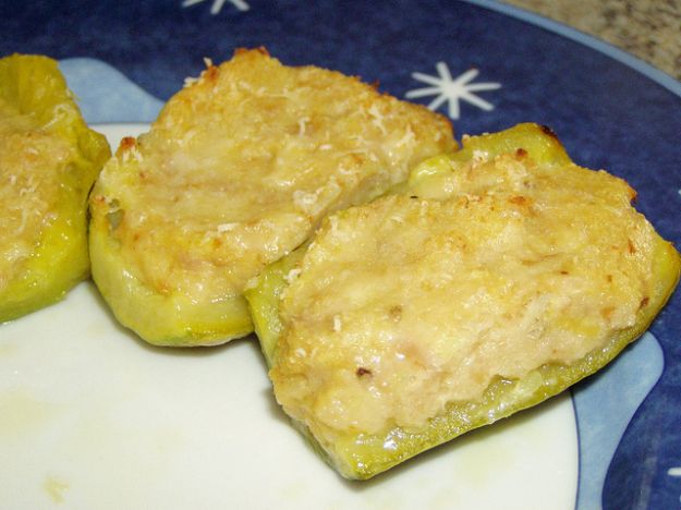 Zucchine ripiene Zucchine ripiene