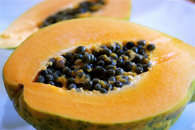 Proprietà benefiche della papaya Proprietà benefiche della papaya