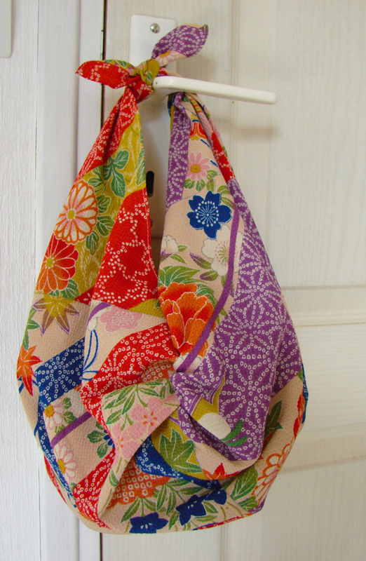 Borsa da mare con foulard