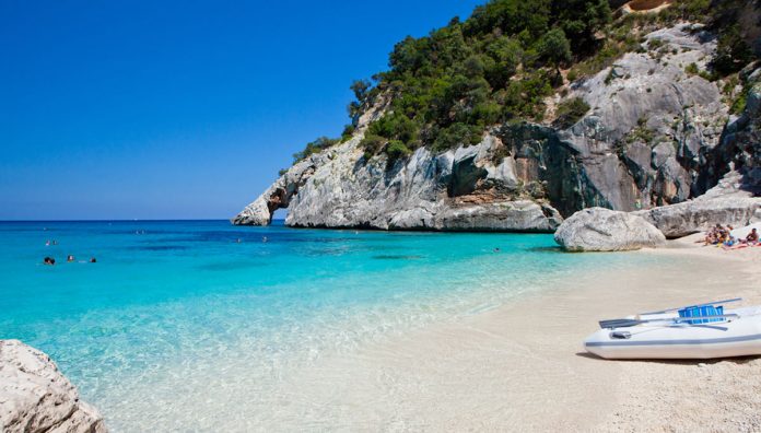 Spiagge ecosostenibili Spiagge ecosostenibili, Cala Goloritzé in Sardegna
