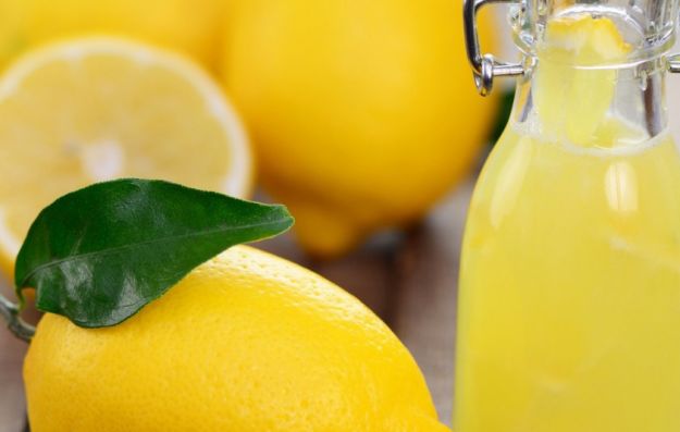 succo di limone frutta