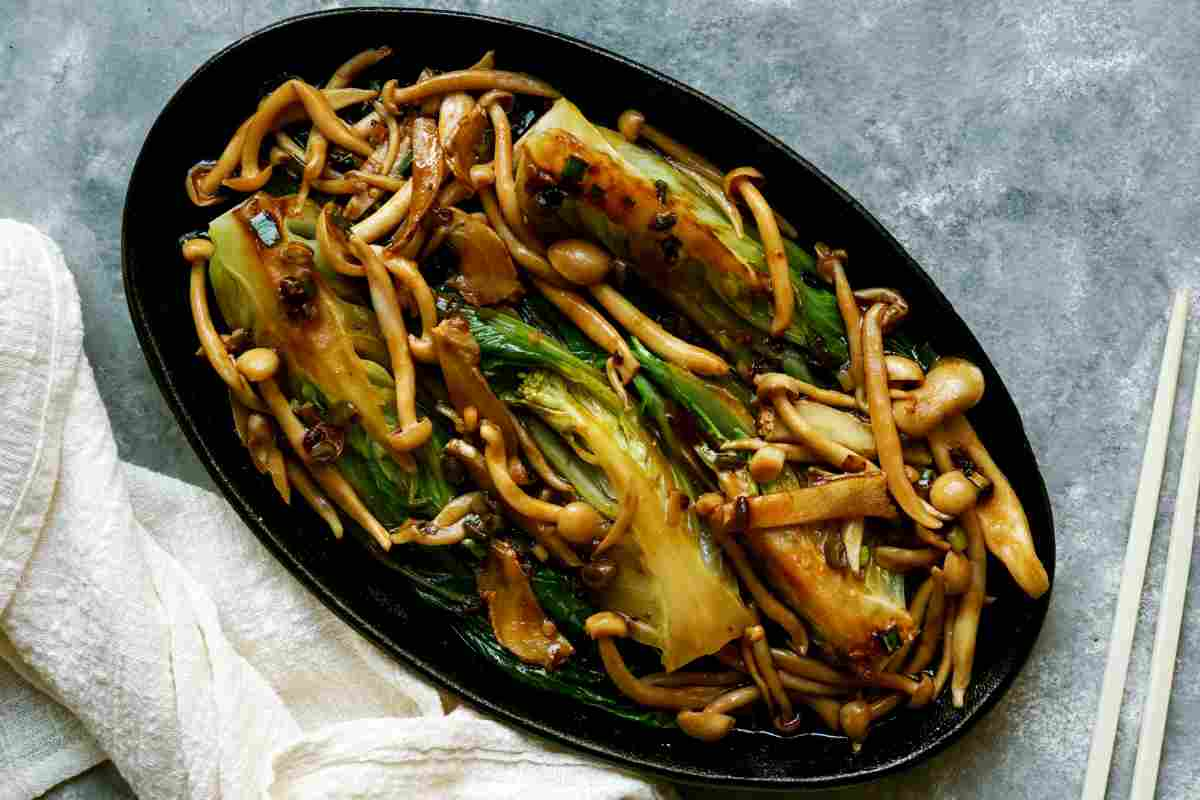 Pak choi e funghi ricetta