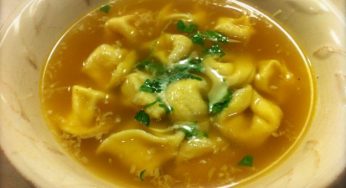 Tortellini in brodo vegan: la ricetta