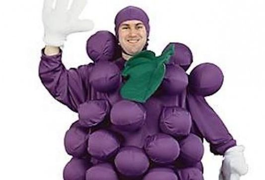 costume uva