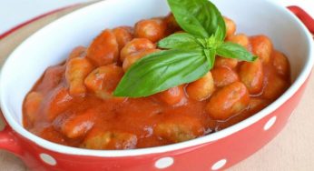 Gnocchi di ceci vegan al pomodoro: la ricetta