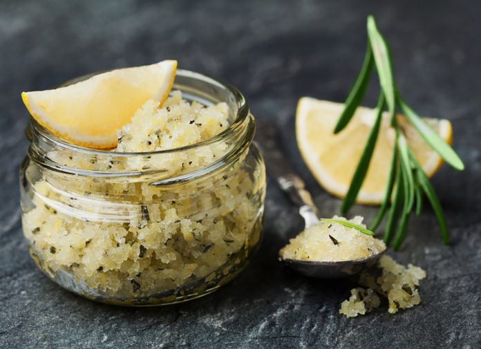 Scrub corpo fai da te Scrub corpo fai da te: le ricette per fare uno scrub fatto in casa