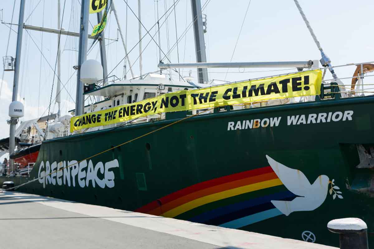 Nave Greenpeace