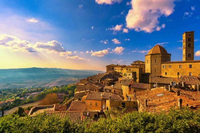 Rete dei Comuni Sostenibili Vista panoramica di Volterra