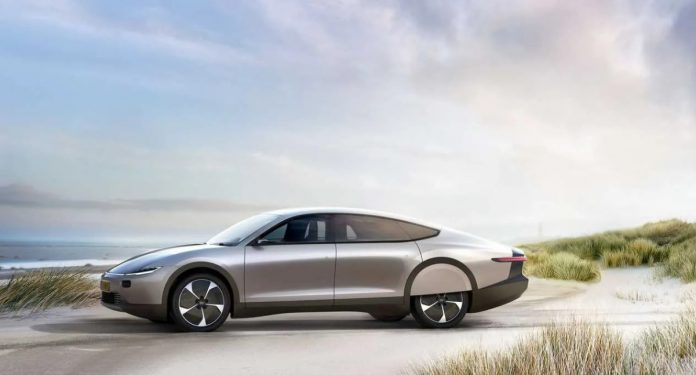 auto elettrica solare Lightyear One auto elettrica solare Lightyear One