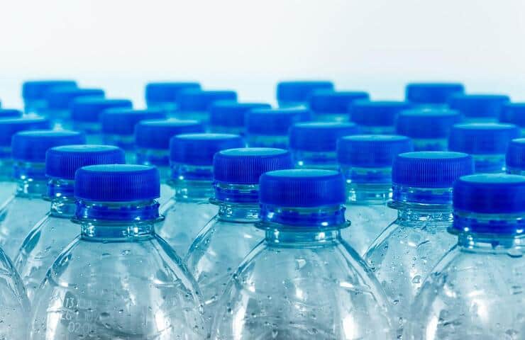Bottiglie Plastica (Foto Pixabay)