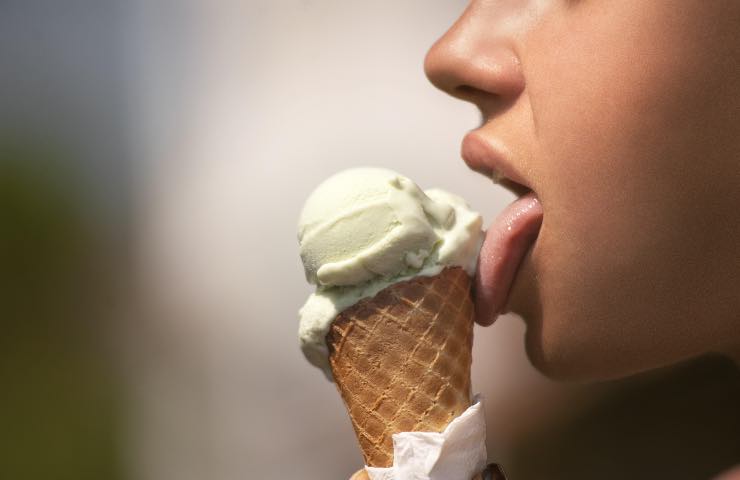 Mal di testa da granita o gelato come evitarlo