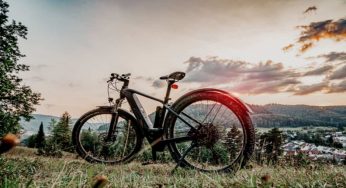 Le biciclette elettriche attirano fulmini? Ecco la verità