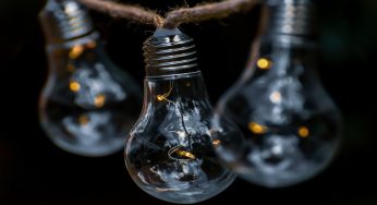 Usa queste lampadine in casa: si risparmia parecchio in bolletta