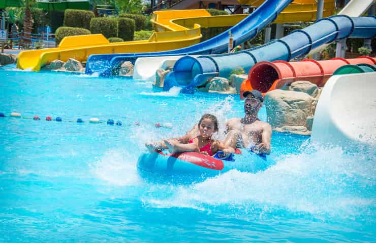 Chiusura piscine e parchi acquatici