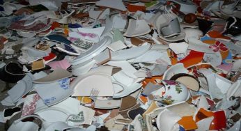 Piatto rotto, molti sbagliano: dove va gettato davvero