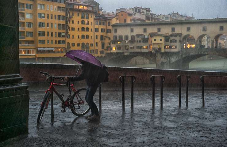 Fulmini, evitare di usare questo oggetto