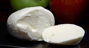 Si può mangiare la mozzarella nella dieta?