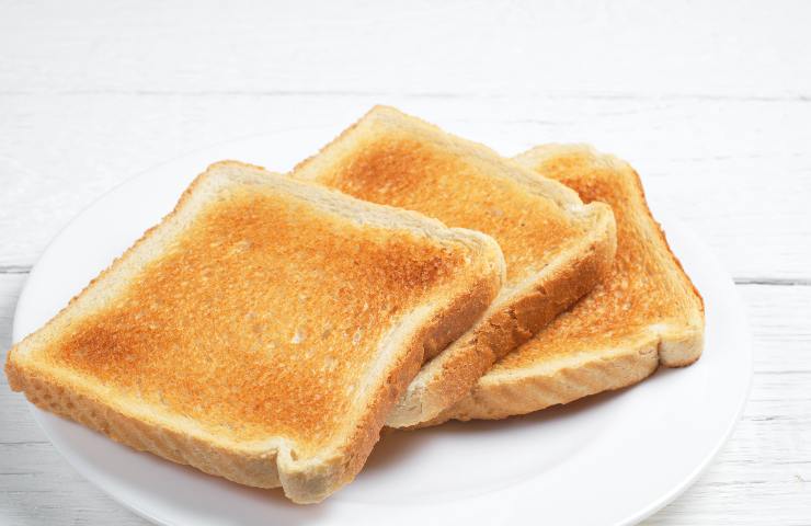 toast bruciati dannosi