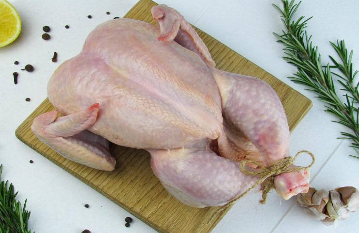 il pollo va lavato prima di cuocerlo?