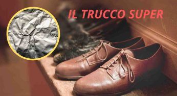 Prova ad inserire nelle scarpe della carta di alluminio: è geniale