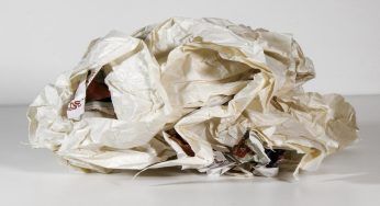 Palline di carta nell’armadio: perchè metterle, non ne farai più a meno