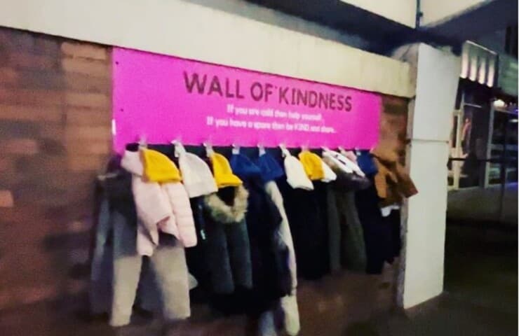 muro della gentilezza speranza genere umano