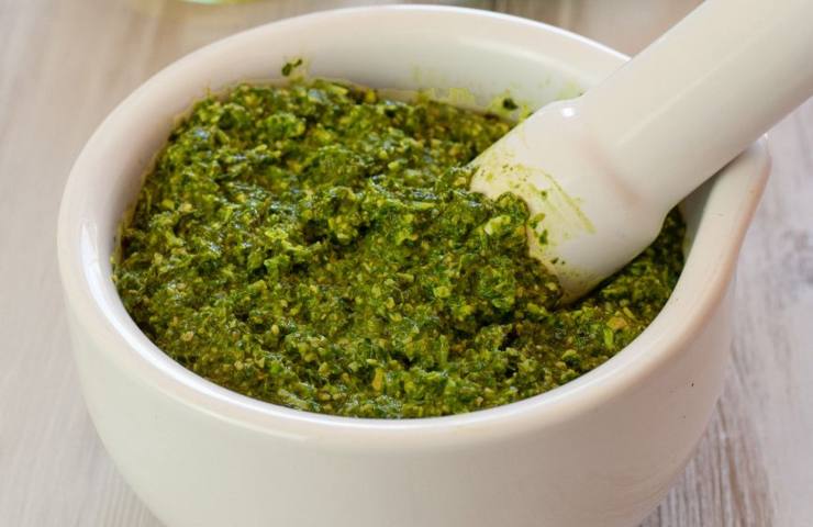 Pesto marrone perché