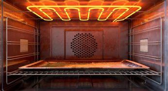 E’ il trucco più ricercato, quello della lampadina: scopri come risparmiare sul forno